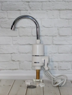 Водонагреватель-кран эл. УМНИЦА ПКВ-3 фото 53274